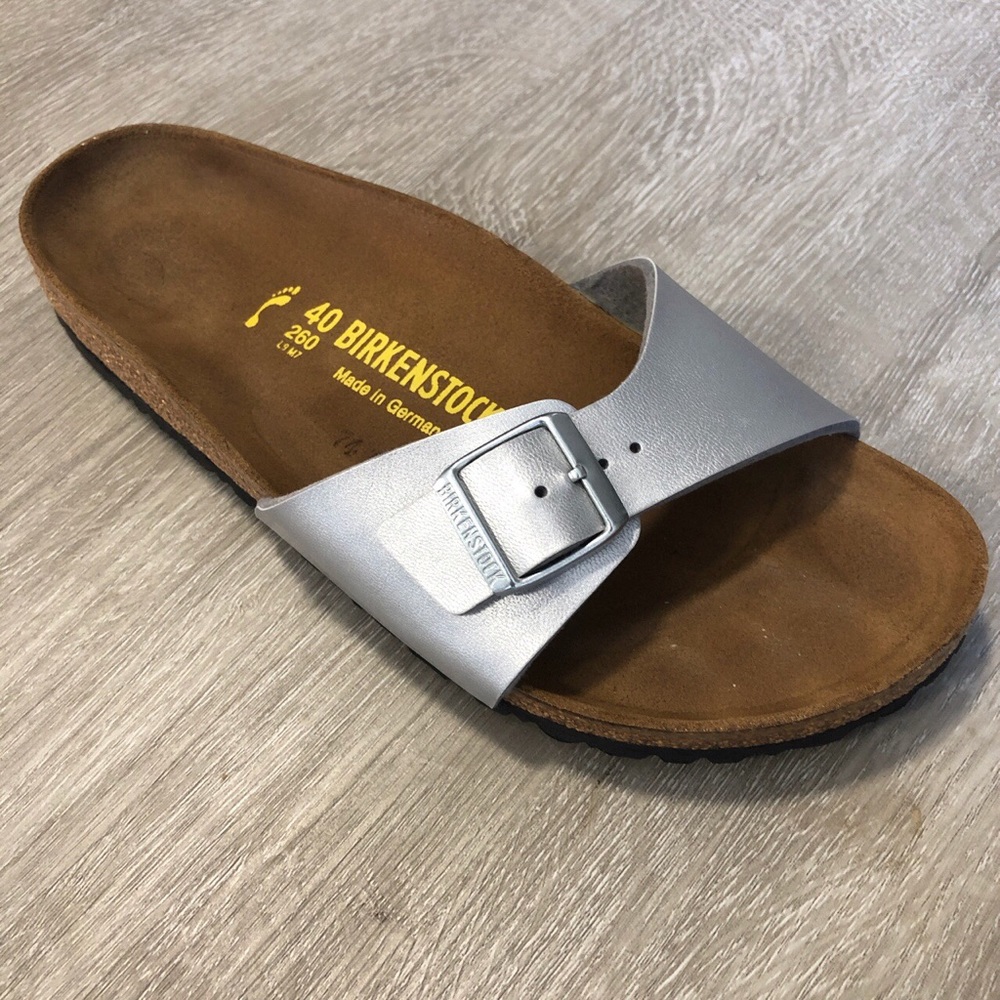 SOLD - Picture 2 of 4